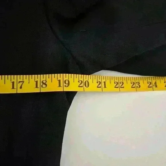 Talbots Petites 2 Piece Lined Skirt Suit Set 100% wool - Black - Business suit - Picture 8 of 10